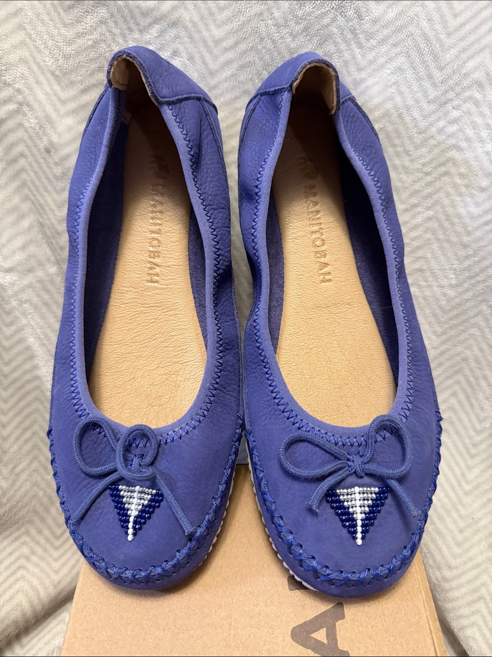 Womens Blue Beaded Bow Moccasin Flats